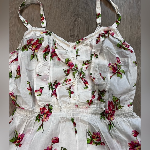 Hollister Floral 100% cotton Cute Top - Picture 5 of 10